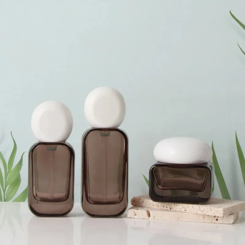 New 30ml/50ml/100ml  Brown Glass Jar Spray Bottles Dispensing Bottle Cosmetic Container Refillable Bottle Pressed Dispensing
